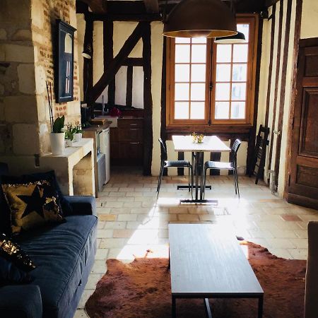 Appartement Dans Immeuble 15 Eme Siecles Vieux Тур Экстерьер фото